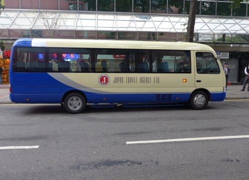 車両一例：ミニバス